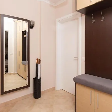 Chic & Serene Apartment-Your Relaxing Oasis Tirana Exterior photo